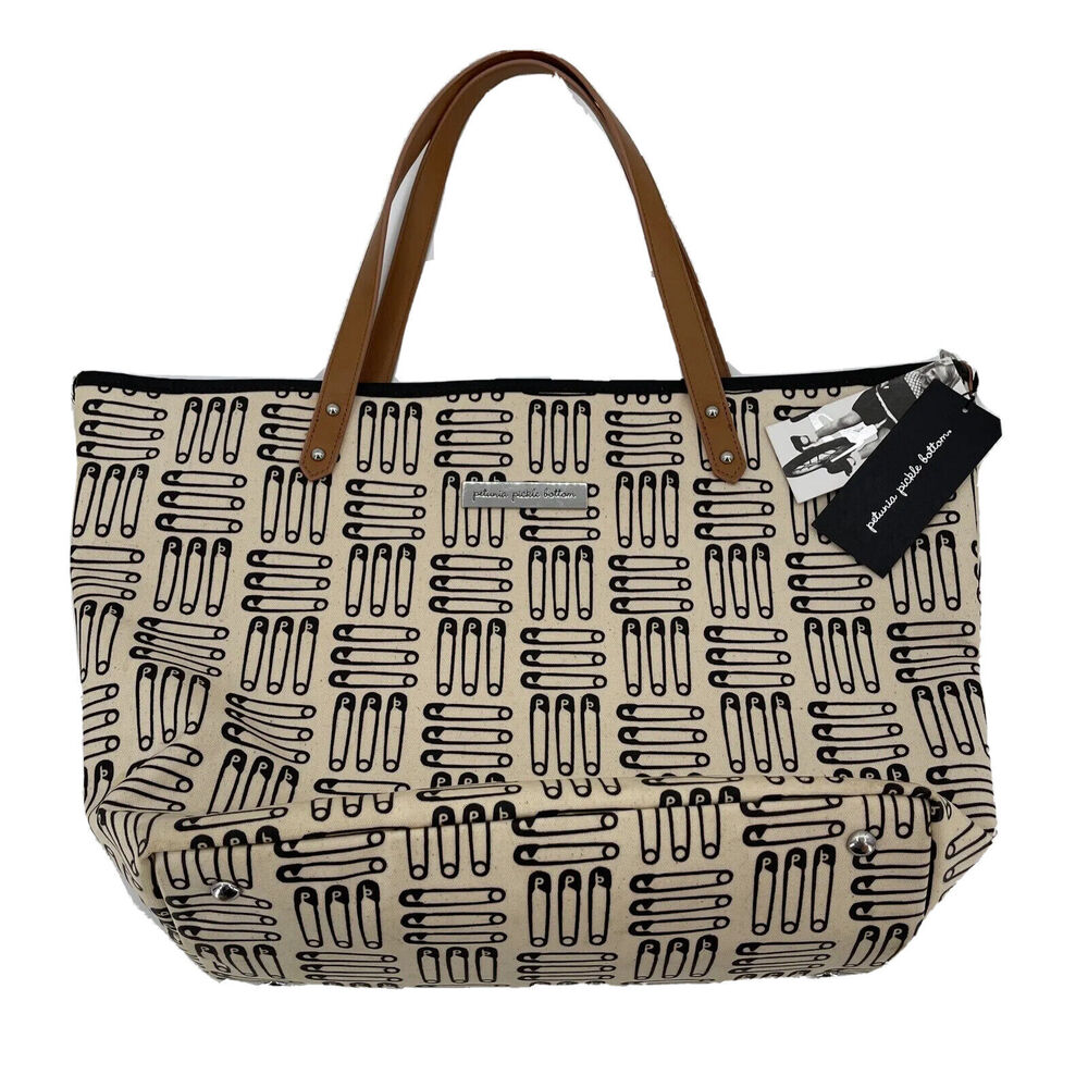 Petunia Pickle Bottom Diaper Bag Downtown Tote London‎ Calling Full Zip